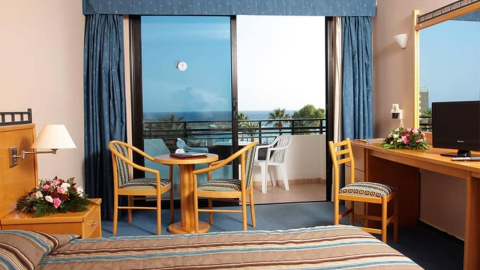 Lady Astor Deluxe Doble